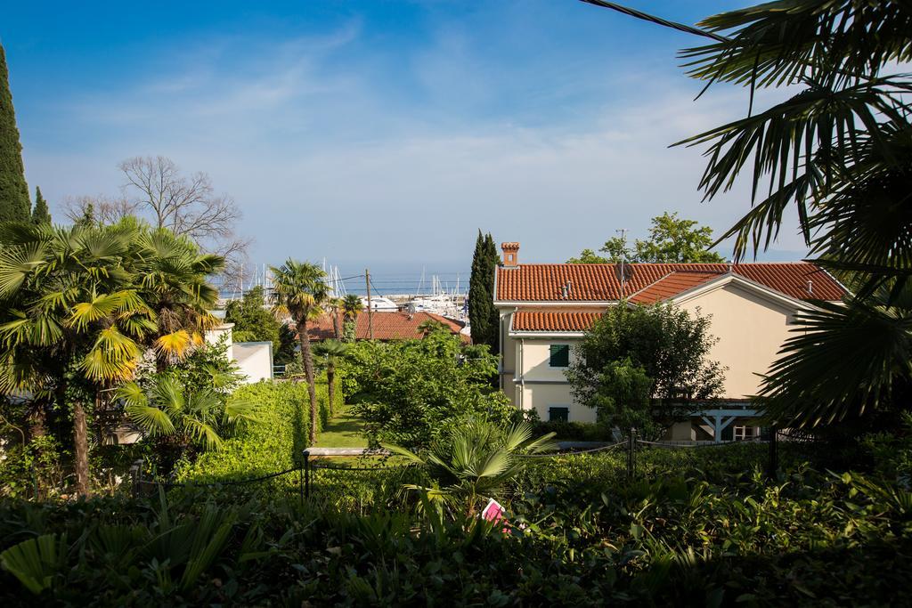 Apartments Irina Icici Luaran gambar